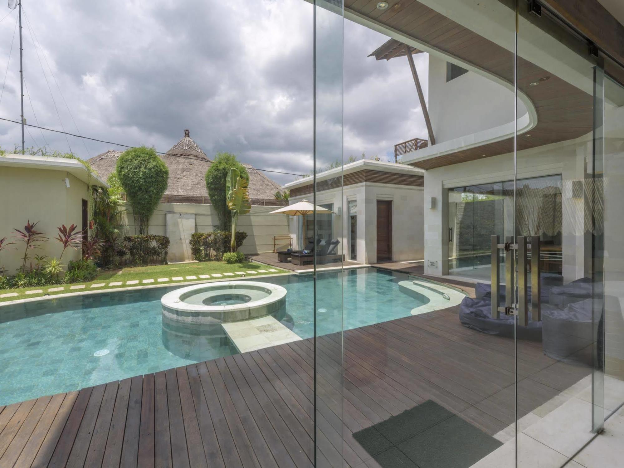 K Villas By Premier Hospitality Asia Σεμινιάκ Εξωτερικό φωτογραφία